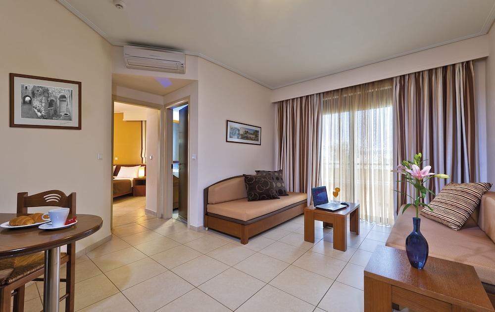 Creta Palm Resort Hotel & Apartments Stalós Екстериор снимка